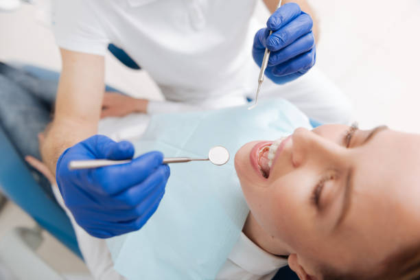 Best Periodontal (Gum) Disease Treatment  in Bensenvle, IL